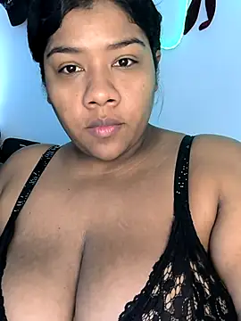 Snapshot of paola091 chatting on May 1, 12:54 pm paola091 online show from May 1, 12:54 pm