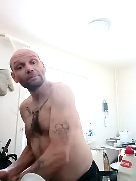 Snapshot of ganjaman871231 chatting on February 16, 3:21 pm ganjaman871231 online show from February 16, 3:21 pm