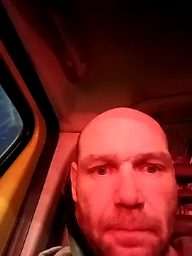 Snapshot of ganjaman871231 chatting on February 4, 5:35 am ganjaman871231 online show from February 4, 5:35 am