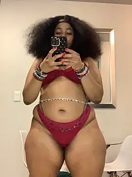 Snapshot of CurvyDesire1 chatting on September 18, 10:35 pm CurvyDesire1 online show from September 18, 10:35 pm