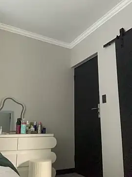 CurvyDesire1 online show from March 15, 5:47 am