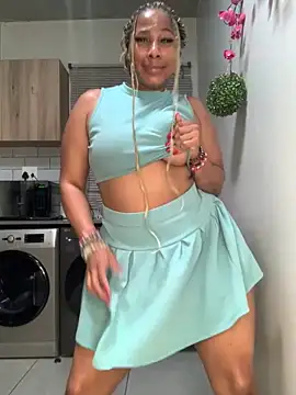 CurvyDesire1 online show from January 16, 5:17 pm