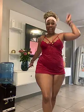 Snapshot of CurvyDesire1 chatting on February 14, 11:43 am CurvyDesire1 online show from February 14, 11:43 am