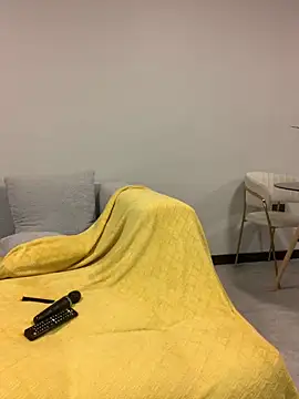 CurvyDesire1 online show from March 9, 7:50 pm