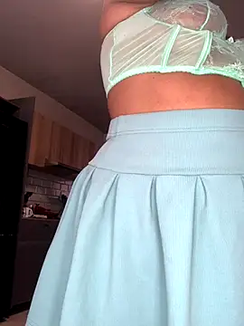 Snapshot of CurvyDesire1 chatting on November 8, 8:51 am CurvyDesire1 online show from November 8, 8:51 am