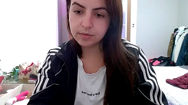 chelbyy online show from November 9, 4:49 am