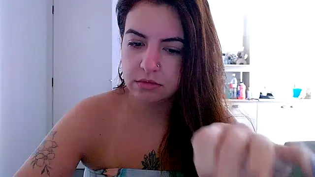 Snapshot of chelbyy chatting on March 4, 2:14 pm chelbyy online show from March 4, 2:14 pm