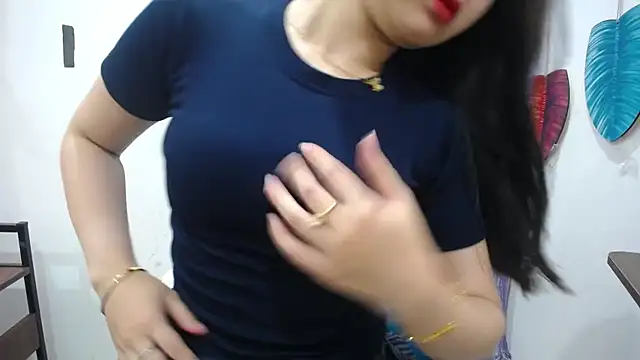 Aminababiew online show from April 6, 1:23 am