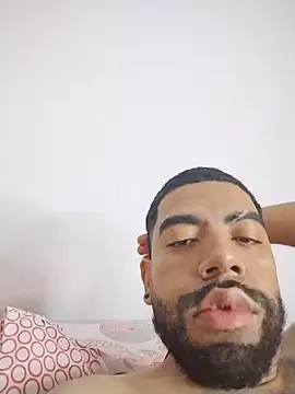 Aroon Stonne online show from December 2, 3:52 am