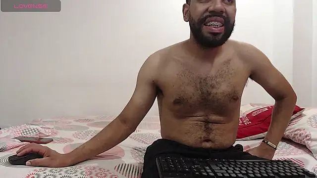 Aroon Stonne online show from March 11, 5:23 am