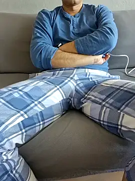 praqun2021 online show from March 7, 5:58 am