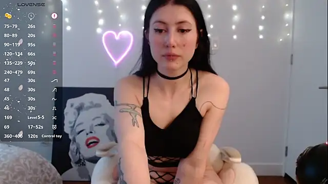 PlayfulApril online show from April 13, 11:31 pm