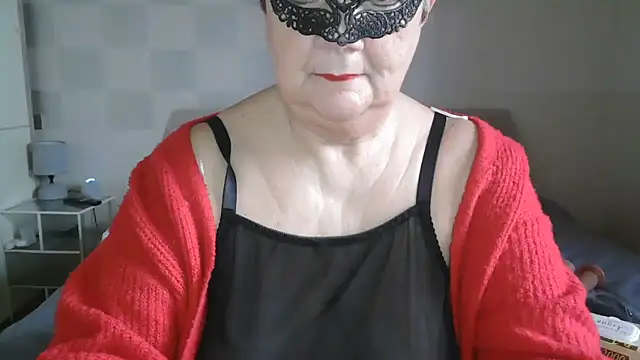 Snapshot of simona60 chatting on March 1, 8:14 am simona60 online show from March 1, 8:14 am