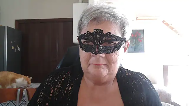 simona60 online show from September 18, 1:14 pm