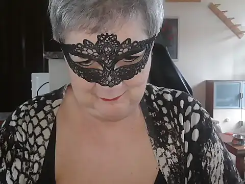 Snapshot of simona60 chatting on May 15, 1:20 pm simona60 online show from May 15, 1:20 pm