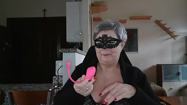 simona60 online show from February 1, 2:13 pm