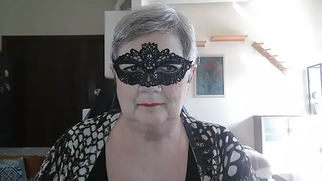 simona60 online show from April 8, 1:12 pm