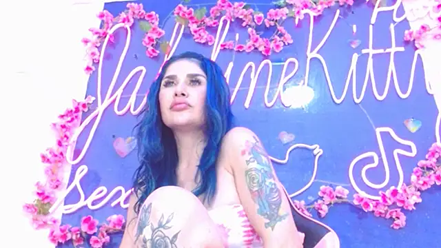 JakelineKitty online show from December 15, 2:17 am