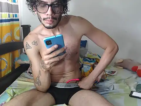 alisterxxx online show from October 23, 6:28 pm