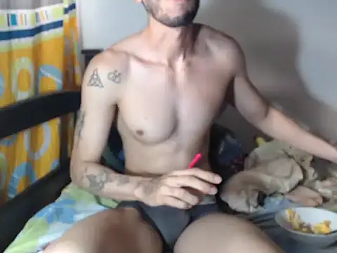 alisterxxx online show from December 15, 11:49 am