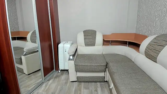 Marrymepls online show from February 1, 1:31 pm