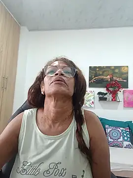 BustyMilf  online show from March 26, 12:58 pm