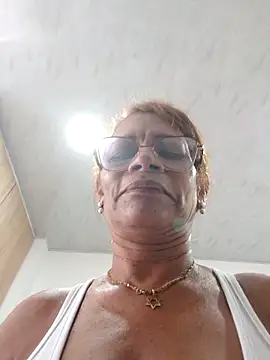 BustyMilf  online show from February 14, 12:27 pm