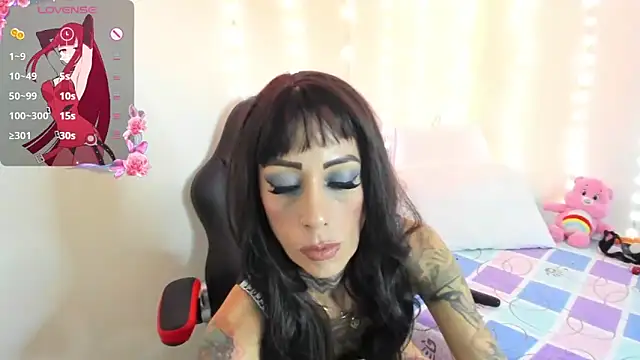 Snapshot of elise_mouris chatting on September 12, 2:55 am elise mouris online show from September 12, 2:55 am