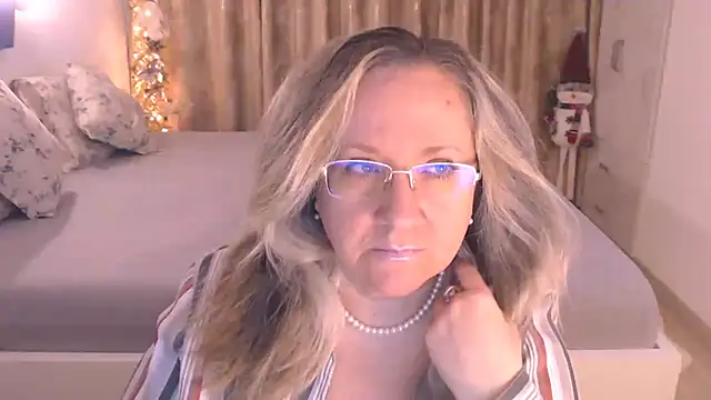 Raisshy online show from January 6, 5:50 pm