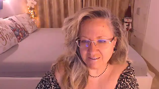 Raisshy online show from December 21, 11:12 am