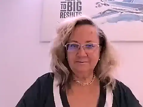 Raisshy online show from June 2, 7:36 pm