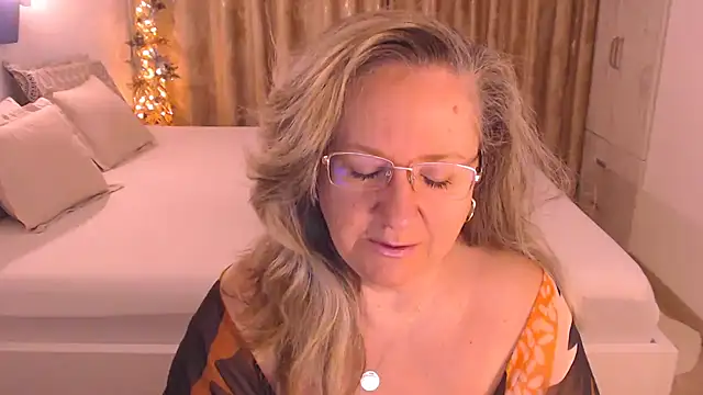 Raisshy online show from January 13, 6:17 am