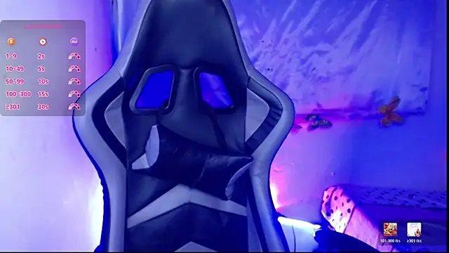 ninatiny online show from March 3, 11:28 am