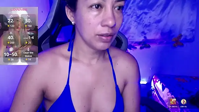 ninatiny online show from March 20, 11:11 am