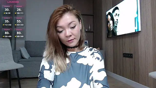 Nyx Lina online show from April 23, 5:47 am