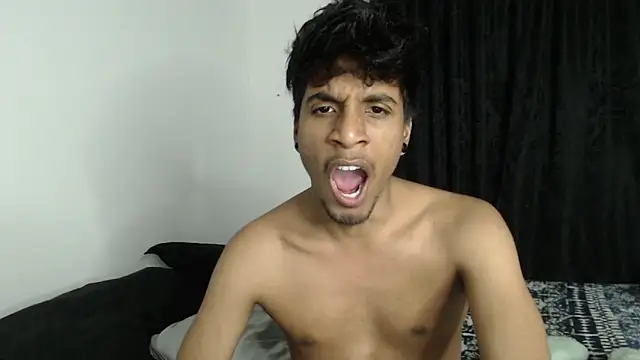 stevenosori online show from October 22, 11:36 pm