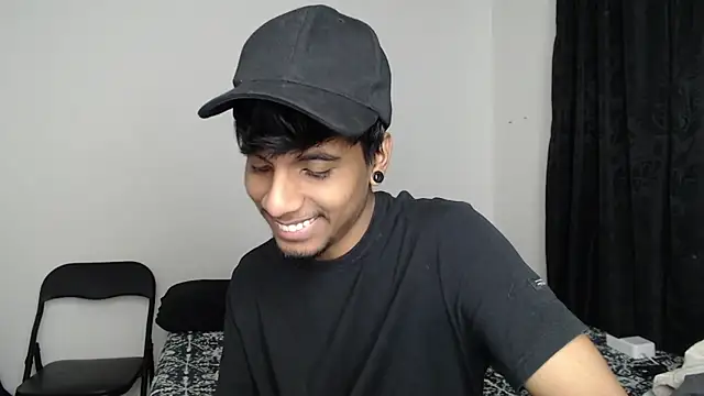 stevenosori online show from November 1, 4:41 am