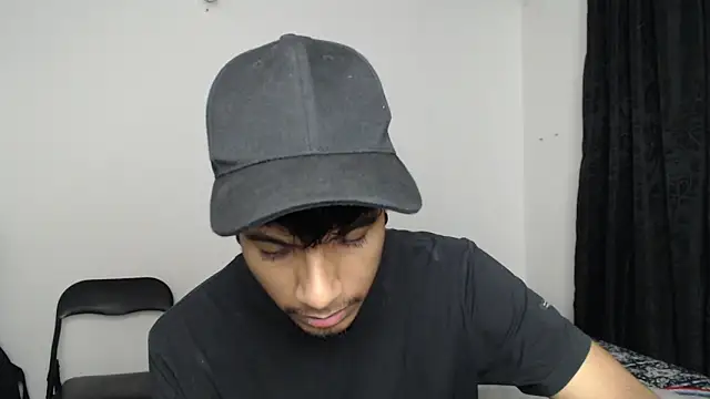 stevenosori online show from November 4, 4:38 am