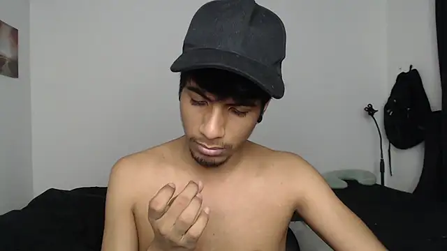 stevenosori online show from November 30, 12:55 am