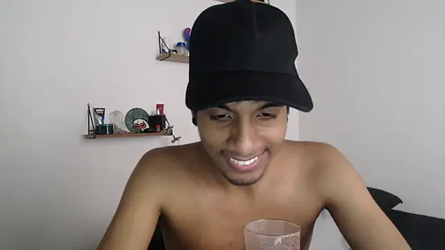 stevenosori online show from November 19, 9:26 pm