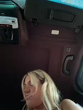 jasminesummer online show from December 4, 1:21 pm