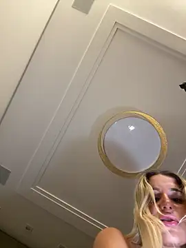 jasminesummer online show from June 9, 2:18 pm