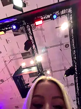 jasminesummer online show from September 28, 10:22 am