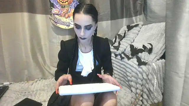 Snapshot of jessystarr chatting on October 30, 4:04 pm jessystarr online show from October 30, 4:04 pm