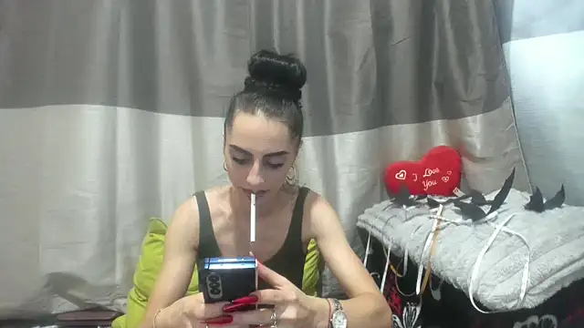 Snapshot of jessystarr chatting on November 9, 1:48 pm jessystarr online show from November 9, 1:48 pm