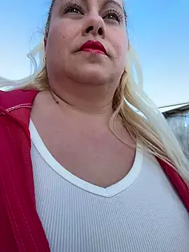 SabinaSweety online show from March 11, 2:55 pm