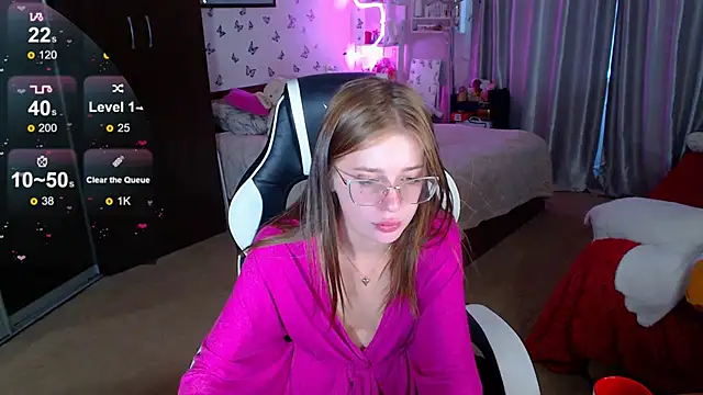 Kira honeyy online show from April 5, 11:06 am