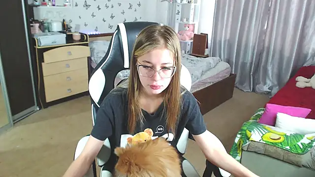 Kira honeyy online show from March 22, 6:22 am