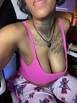 MzParker online show from December 8, 4:44 am