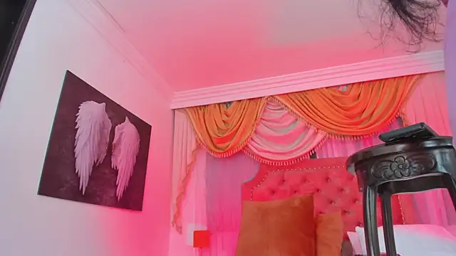 Snapshot of KATALINA_HOT_TS chatting on February 28, 9:12 pm KATALINA HOT TS online show from February 28, 9:12 pm